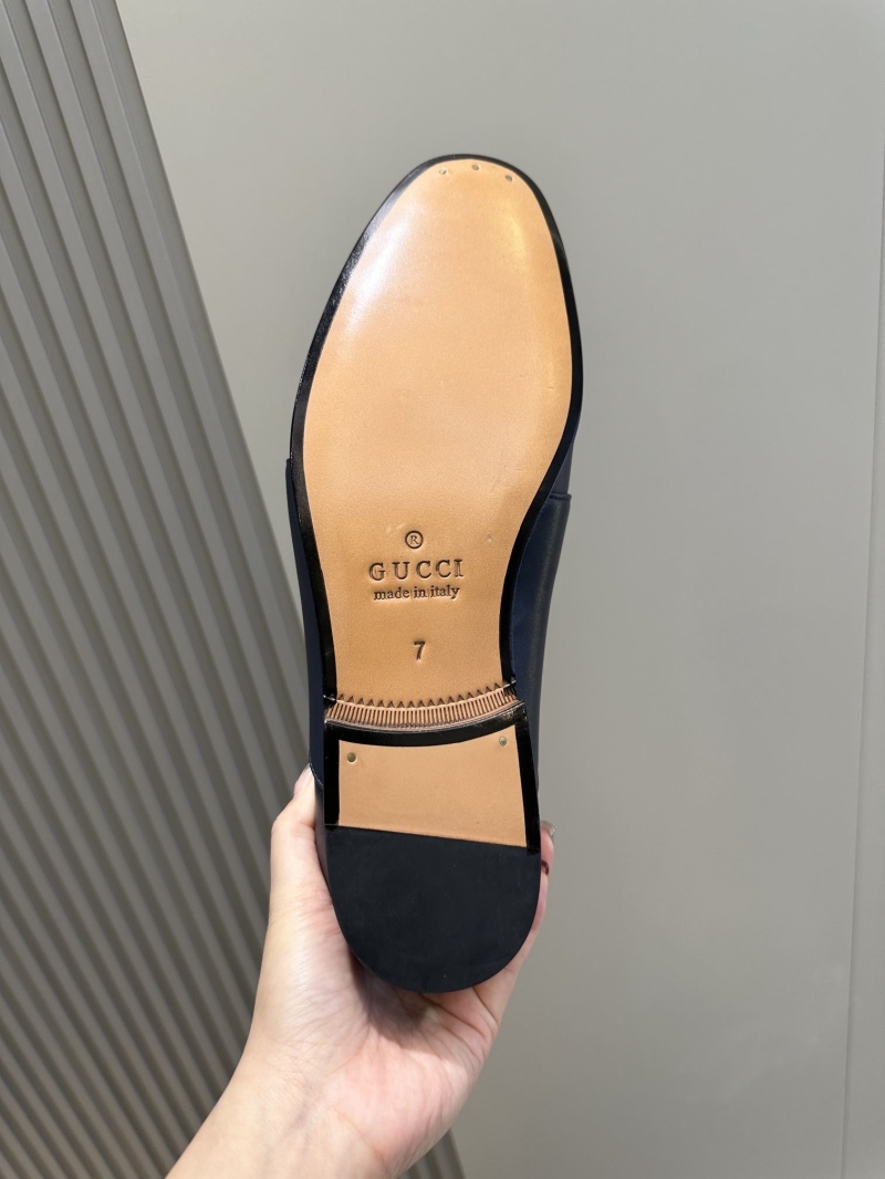 Gucci Leather Shoes